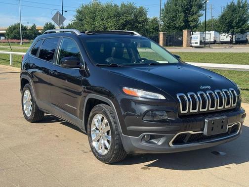 Brilliant Black Crystal Pearlcoat 2014 Jeep Cherokee Limited