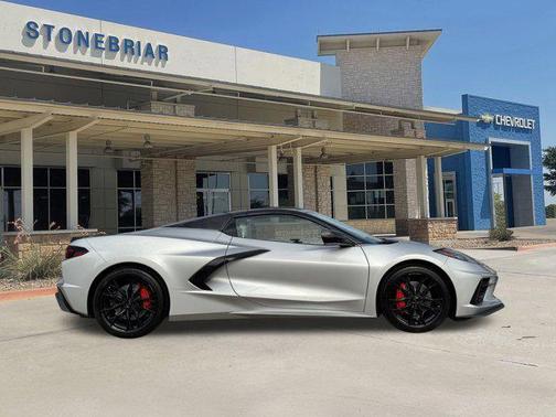 2026 Chevrolet Corvette Stingray w/2LT