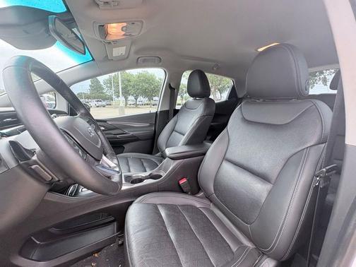 Summit White 2023 Chevrolet Bolt EV FWD 2LT