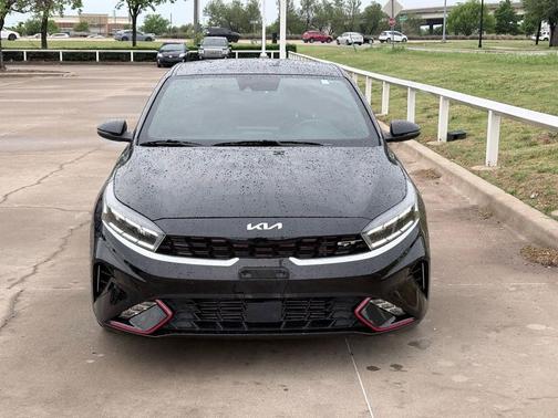 Aurora Black 2024 Kia Forte GT