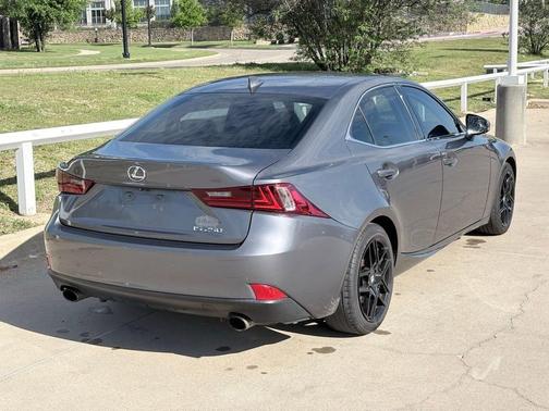 2015 Lexus IS 250 Crafted Line