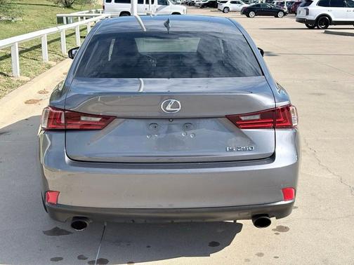 2015 Lexus IS 250 Crafted Line