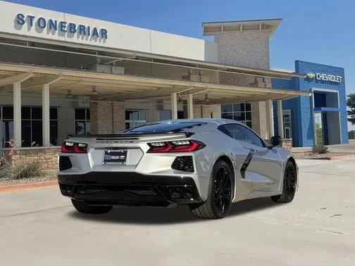 2026 Chevrolet Corvette Stingray w/2LT