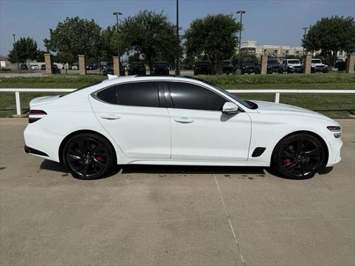 2022 Genesis G70 3.3T RWD