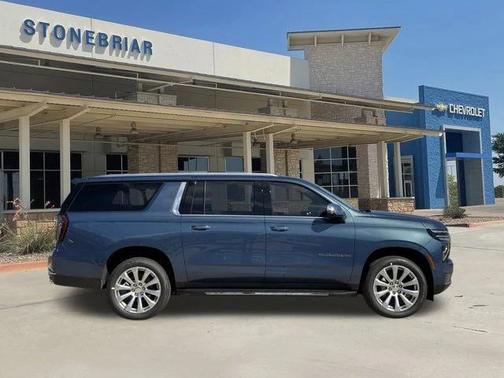 2025 Chevrolet Suburban Premier