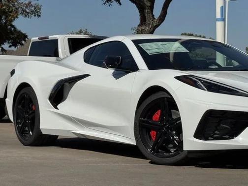 2026 Chevrolet Corvette Stingray w/1LT