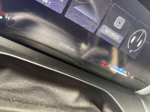 Rocky Mountain Pearlcoat 2024 Jeep Grand Cherokee Limited