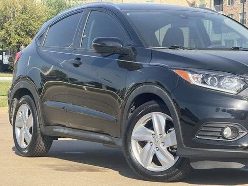 Crystal Black Pearl 2020 Honda HR-V EX