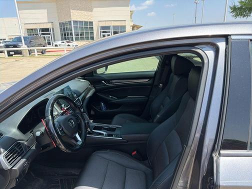 Crystal Black Pearl 2020 Honda Accord Sport 1.5T