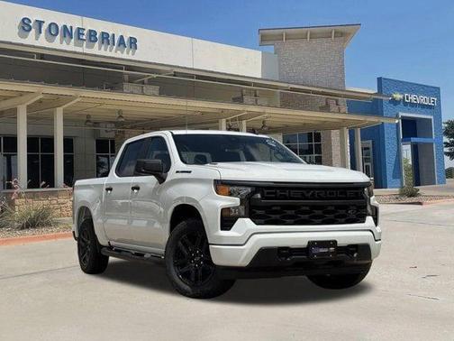 Summit White 2026 Chevrolet Silverado 1500 Custom