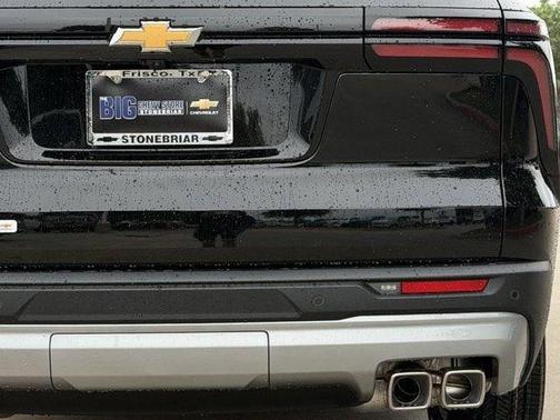 Mosaic Black Metallic 2026 Chevrolet Traverse LT