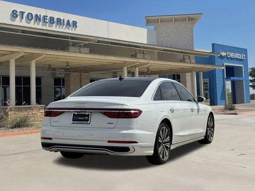 Glacier White Metallic 2023 Audi A8 L 55 TFSI quattro Tiptronic