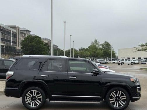 Midnight Black Metallic 2019 Toyota 4Runner Limited