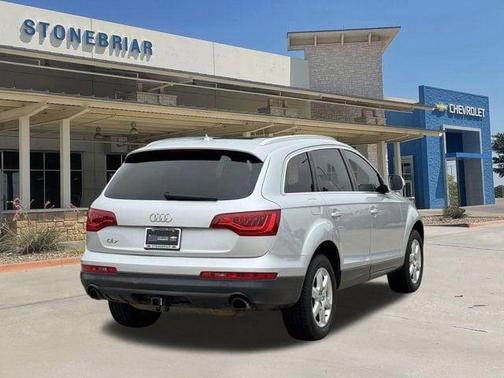 Ice Silver Metallic 2013 Audi Q7 3.0T Premium Plus
