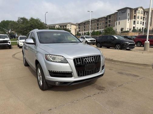 Ice Silver Metallic 2013 Audi Q7 3.0T Premium Plus