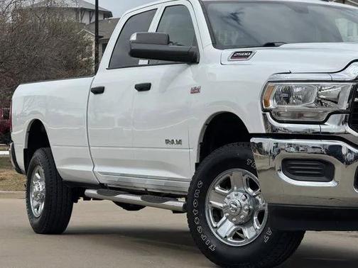 2020 RAM 2500 Tradesman Crew Cab 4X4 8' Box