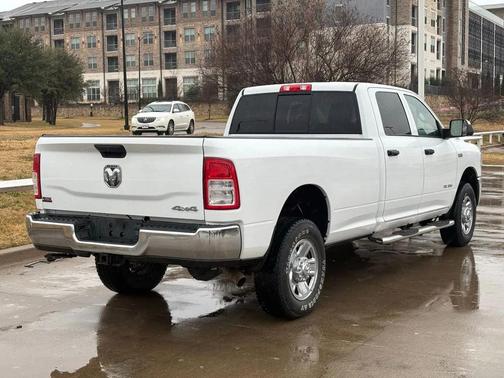 2020 RAM 2500 Tradesman Crew Cab 4X4 8' Box