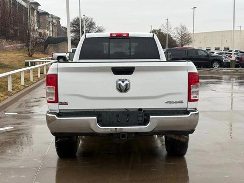 2020 RAM 2500 Tradesman Crew Cab 4X4 8' Box