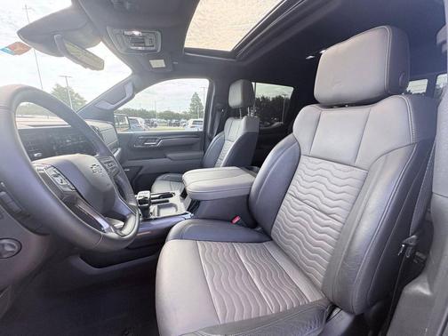 Silver Ice Metallic 2019 Chevrolet Silverado 1500 RST