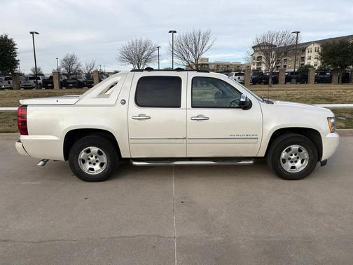 2013 Chevrolet Avalanche LTZ