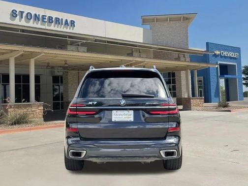2023 BMW X7 xDrive40i