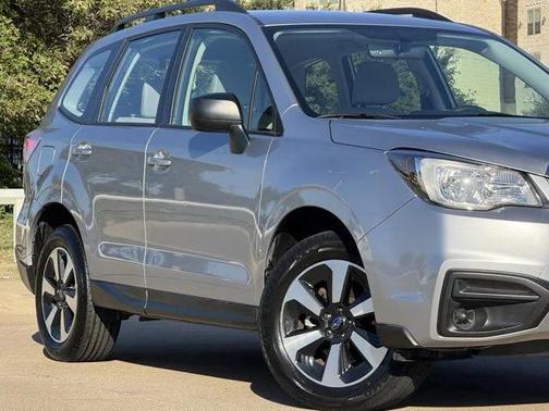 2017 Subaru Forester 2.5i