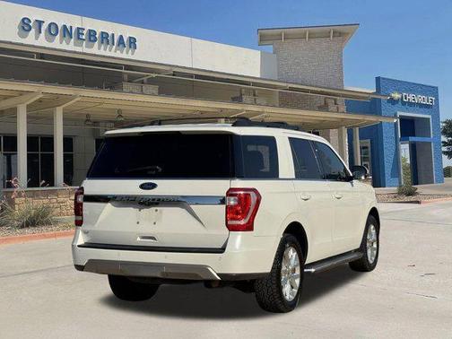 White 2021 Ford Expedition XLT