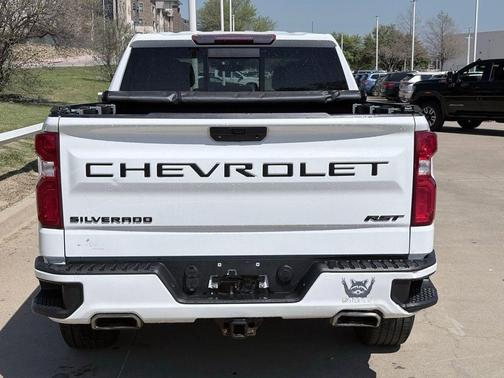 Summit White 2021 Chevrolet Silverado 1500 RST