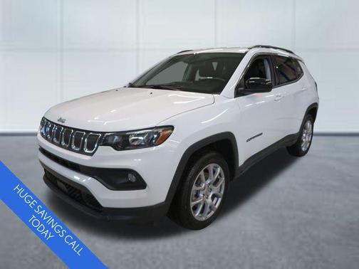2022 Jeep Compass Latitude Lux