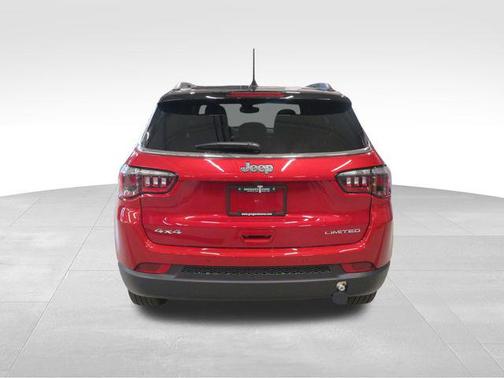 Red Hot Pearlcoat 2026 Jeep Compass Limited
