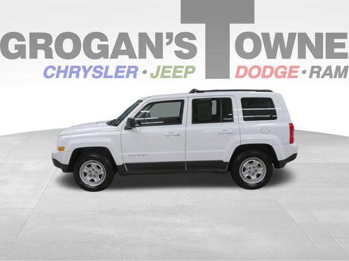 2017 Jeep Patriot Sport