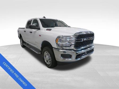 Bright White Clearcoat 2022 RAM 2500 Tradesman