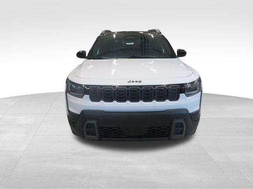 Bright White Clearcoat 2026 Jeep Cherokee Overland