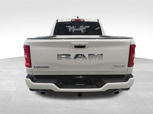 Bright White Clearcoat 2026 RAM 1500 Laramie
