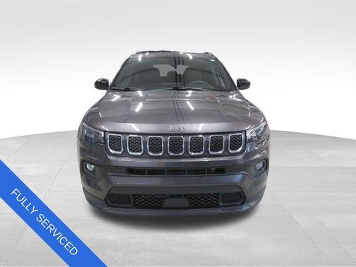 2023 Jeep Compass Latitude Lux