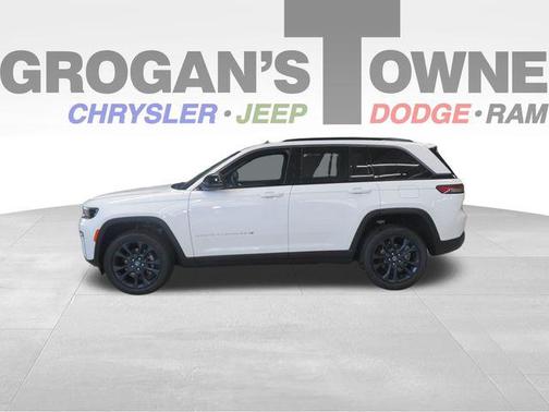 Bright White Clearcoat 2026 Jeep Grand Cherokee 85th Anniversary Edition