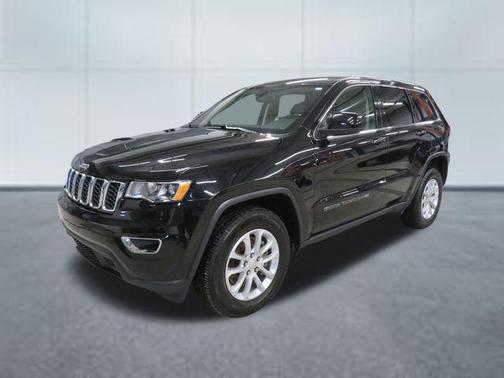 2022 Jeep Grand Cherokee Laredo