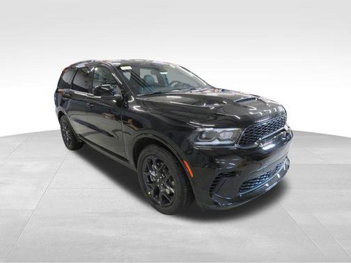 DB Black Crystal Clearcoat 2026 Dodge Durango GT Plus