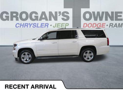White Diamond Clearcoat 2015 Chevrolet Suburban 1500 LTZ