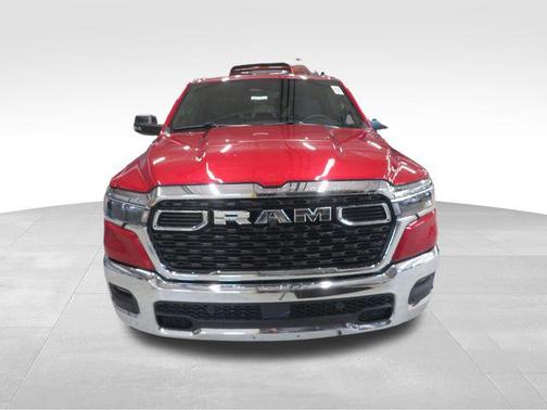 Molten Red Pearlcoat 2026 RAM 1500 Big Horn/Lone Star
