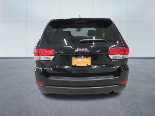 2022 Jeep Grand Cherokee Laredo