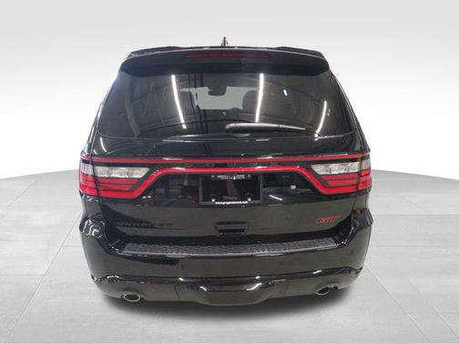 DB Black Crystal Clearcoat 2026 Dodge Durango GT Plus