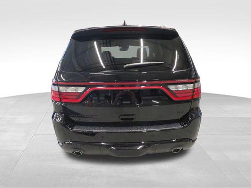 DB Black Crystal Clearcoat 2026 Dodge Durango GT Plus