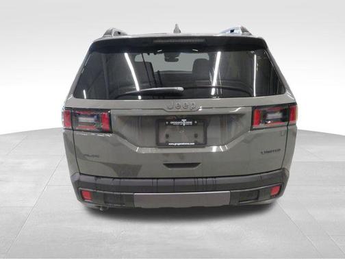 Sting-Gray Clearcoat 2026 Jeep Cherokee Limited