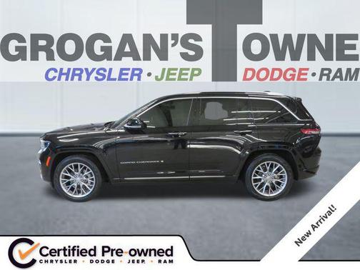 2022 Jeep Grand Cherokee Summit