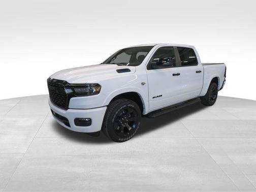 Bright White Clearcoat 2026 RAM 1500 Big Horn/Lone Star