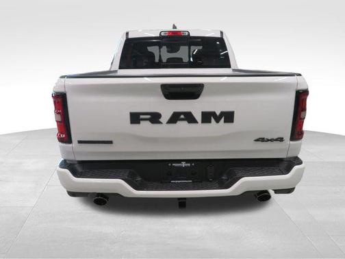 Bright White Clearcoat 2026 RAM 1500 Big Horn/Lone Star