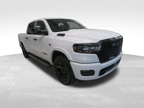 Bright White Clearcoat 2026 RAM 1500 Big Horn/Lone Star