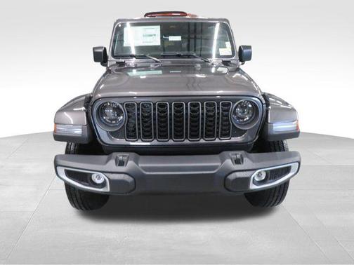 2026 Jeep Gladiator Sahara 4x4