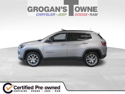 2022 Jeep Compass Latitude Lux